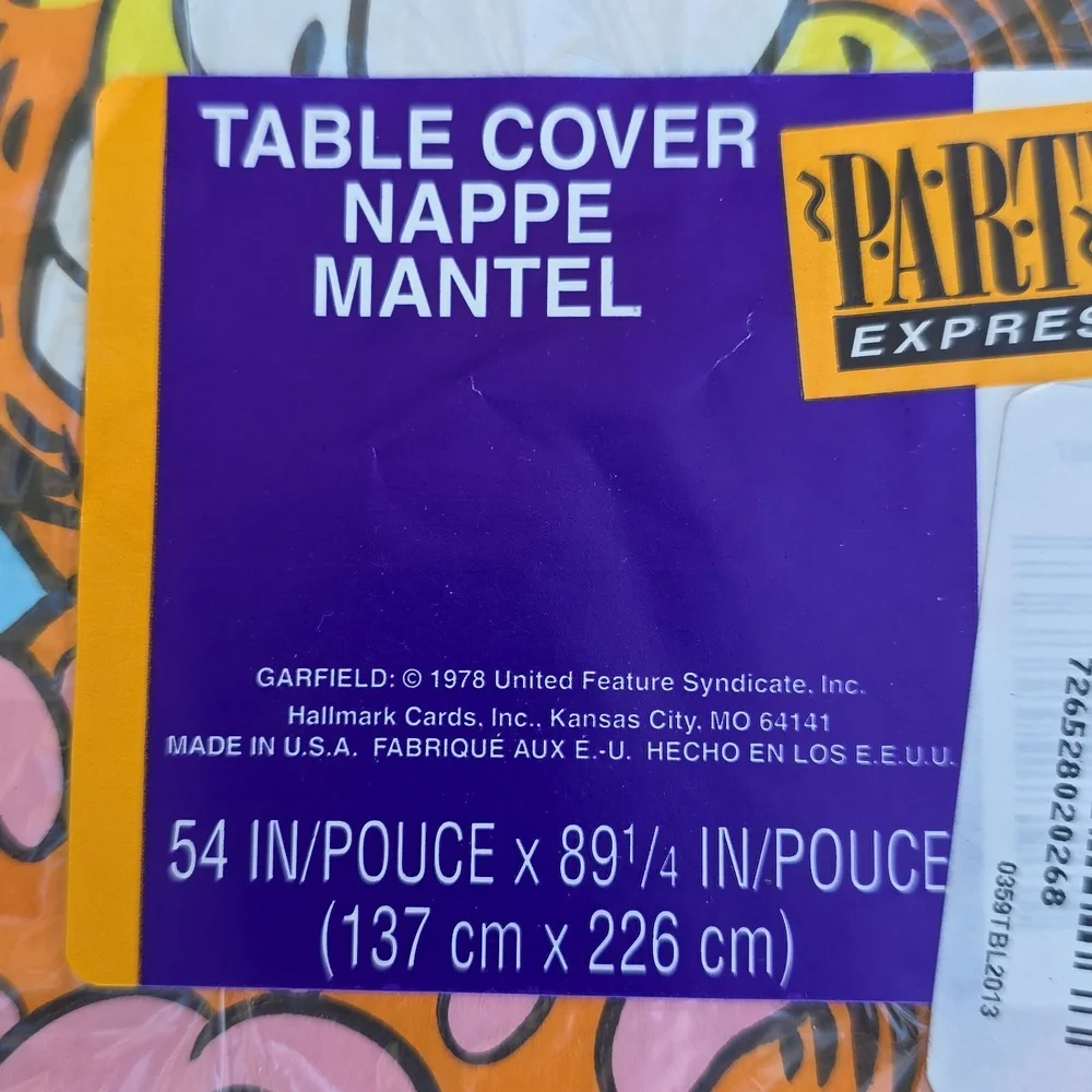 New Vintage Garfield Hallmark Party Express Happy Birthday Table Cover 54 X 89